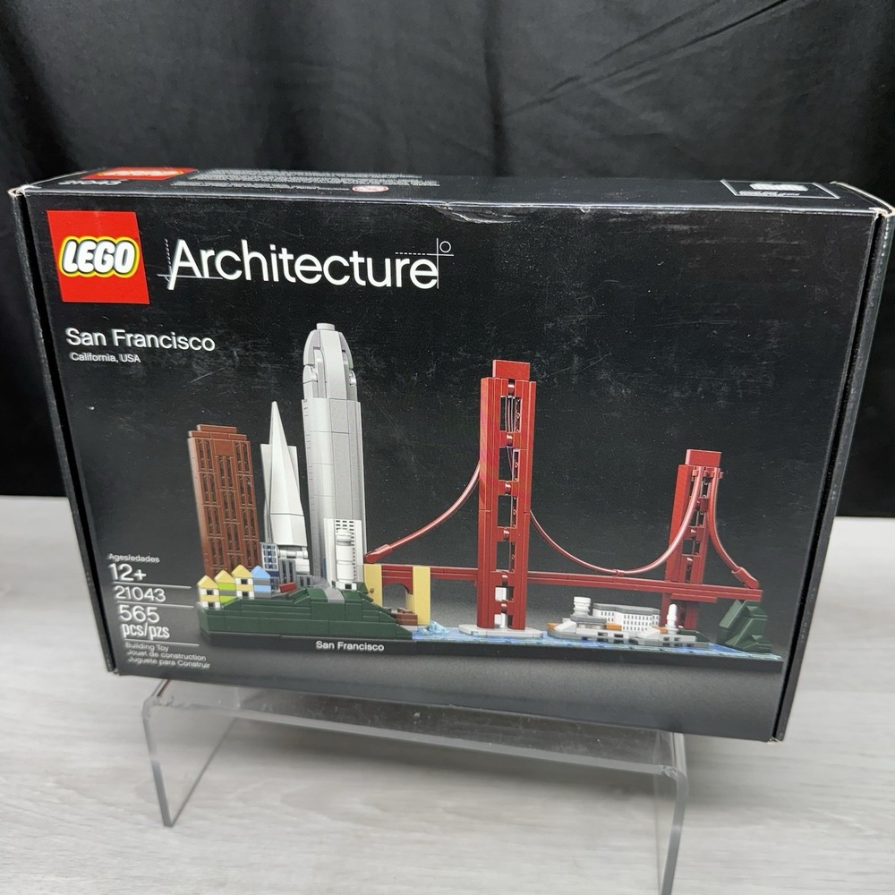 LEGO Architecture San Francisco 21043 Skyline Building Toy 565 Pcs New